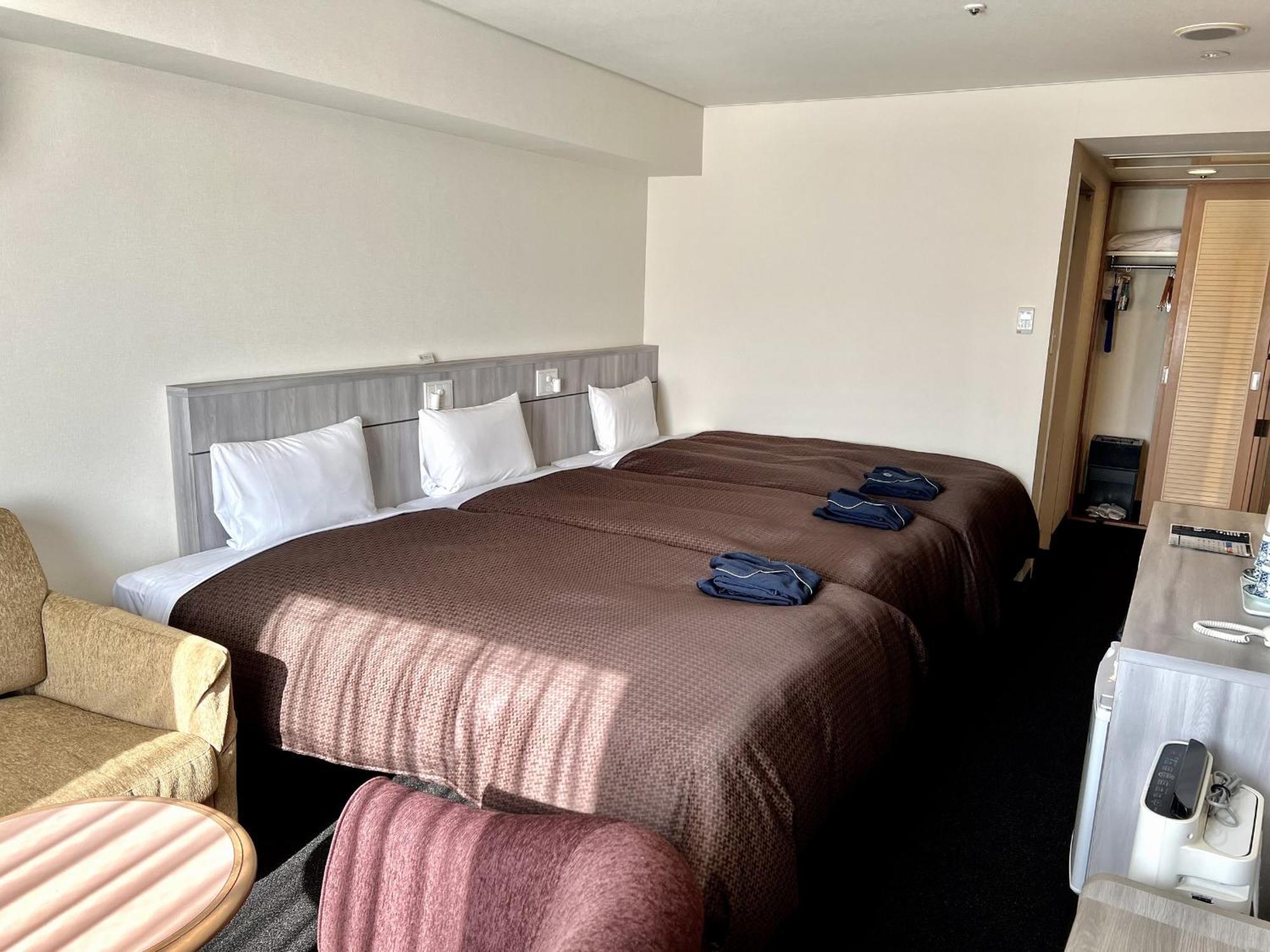 Sunwest Hotel Сасебо Екстериор снимка